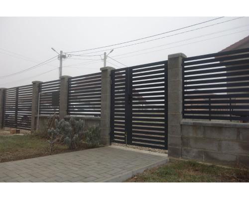 Gard aluminiu
