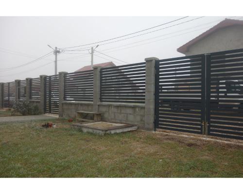 Gard aluminiu