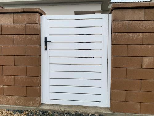 Gard aluminiu